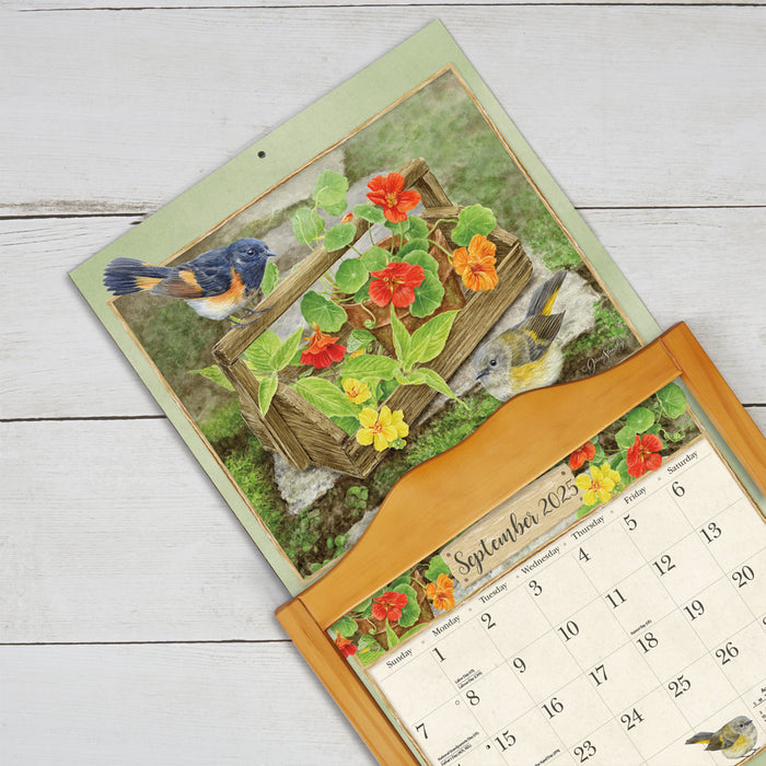 Calendar LANG 2025 - Birds In The Garden