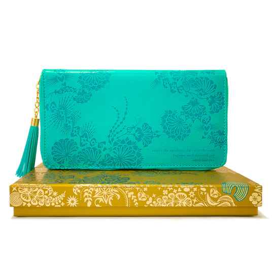 Turquoise Twist - Travel Clutch